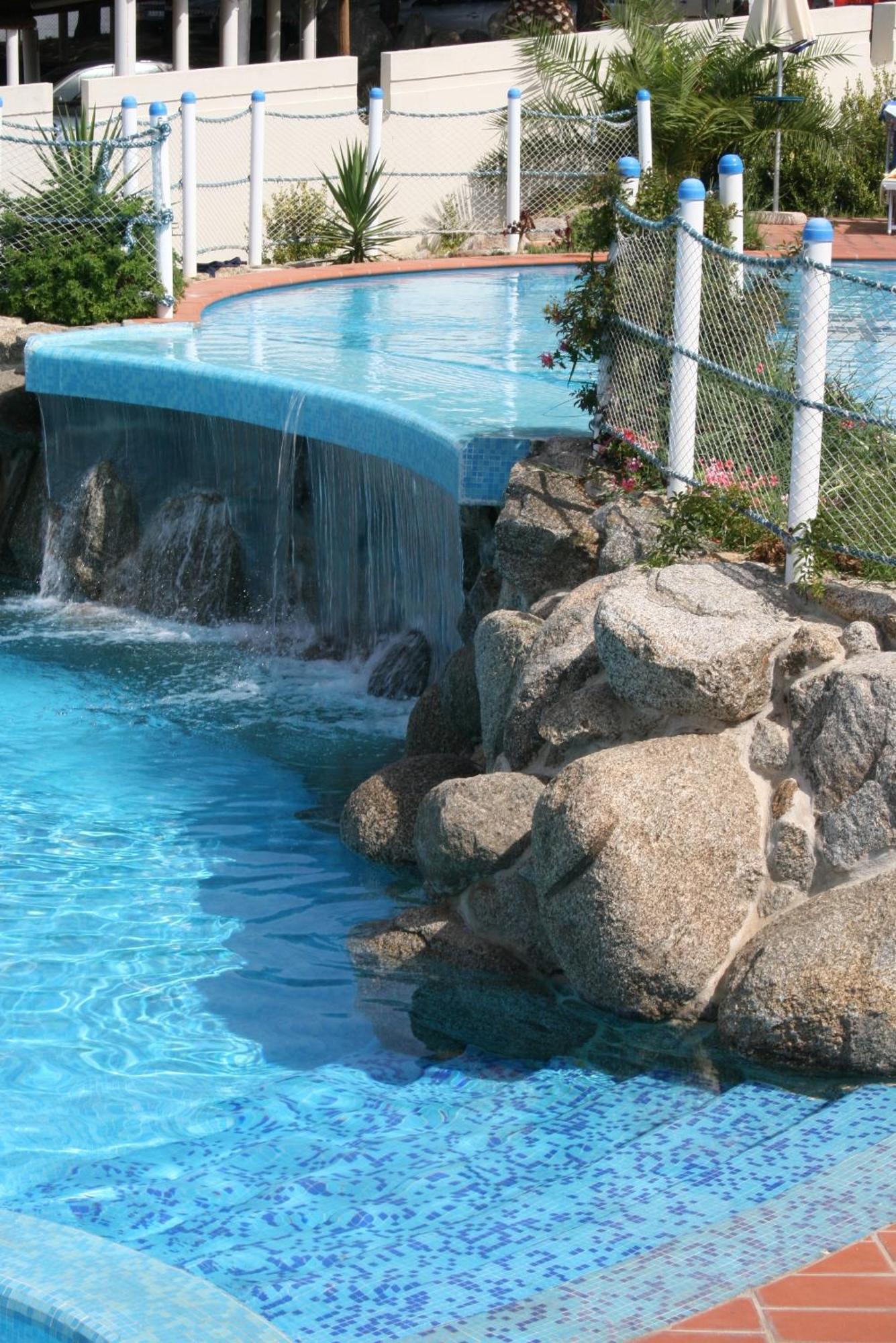 Hotel Scoglio Del Leone Zambrone Esterno foto